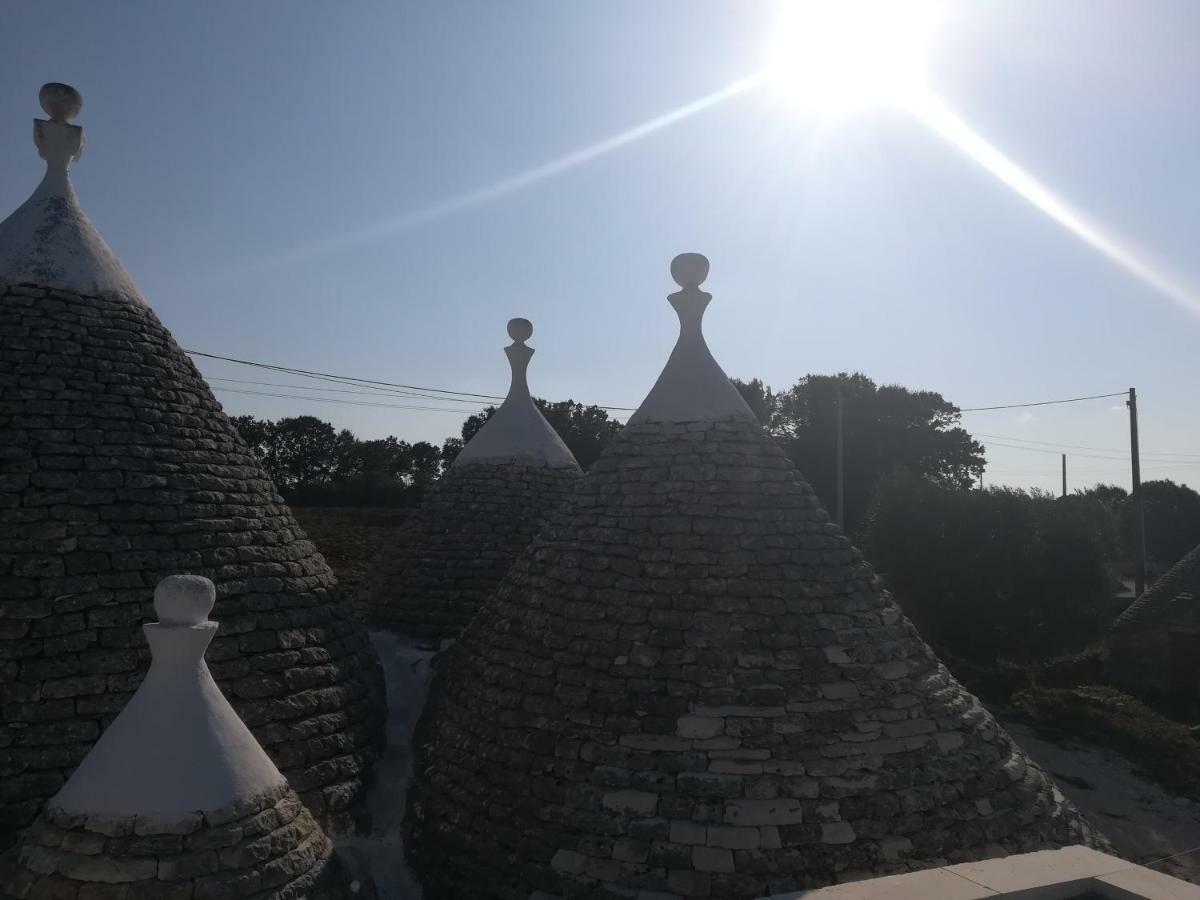 Trullo Le Tre Sorelle Guest House Cisternino Luaran gambar